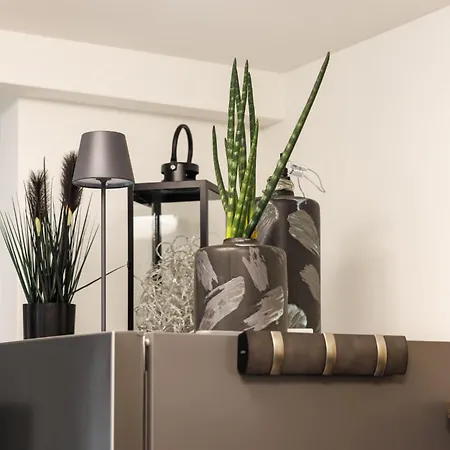 Noble Nest Apartment *